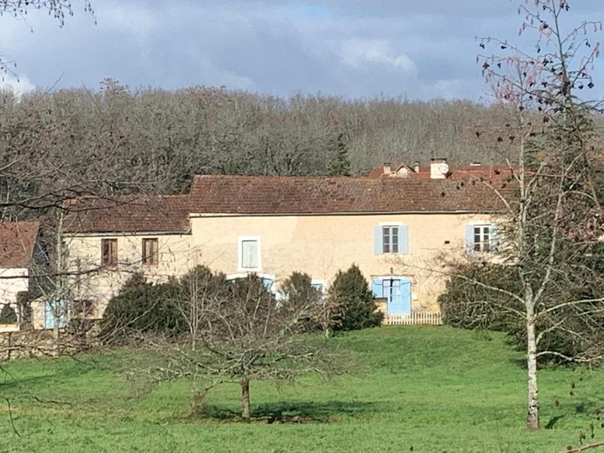 La Grange, 10 Rue Du Lavoir Saint-Martial-d'Albarede Zewnętrze zdjęcie